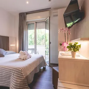 Loretta & Dependance Hotel Cervia
