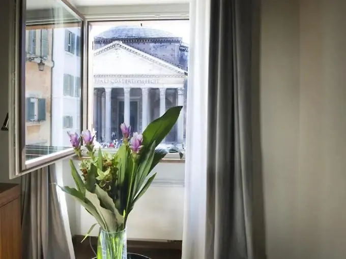 Bed and Breakfast La Residenza Del Sole Al Pantheon Roma 2*,  Italia