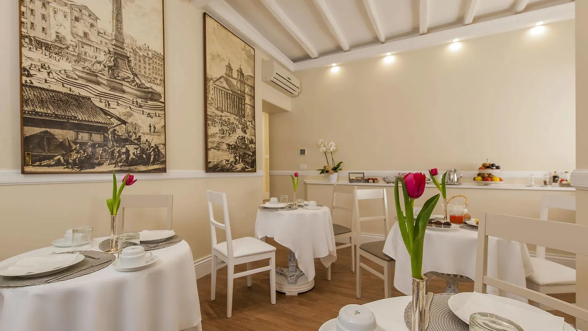 La Residenza Del Sole Al Pantheon Bed & Breakfast Rome 2*,  Italy